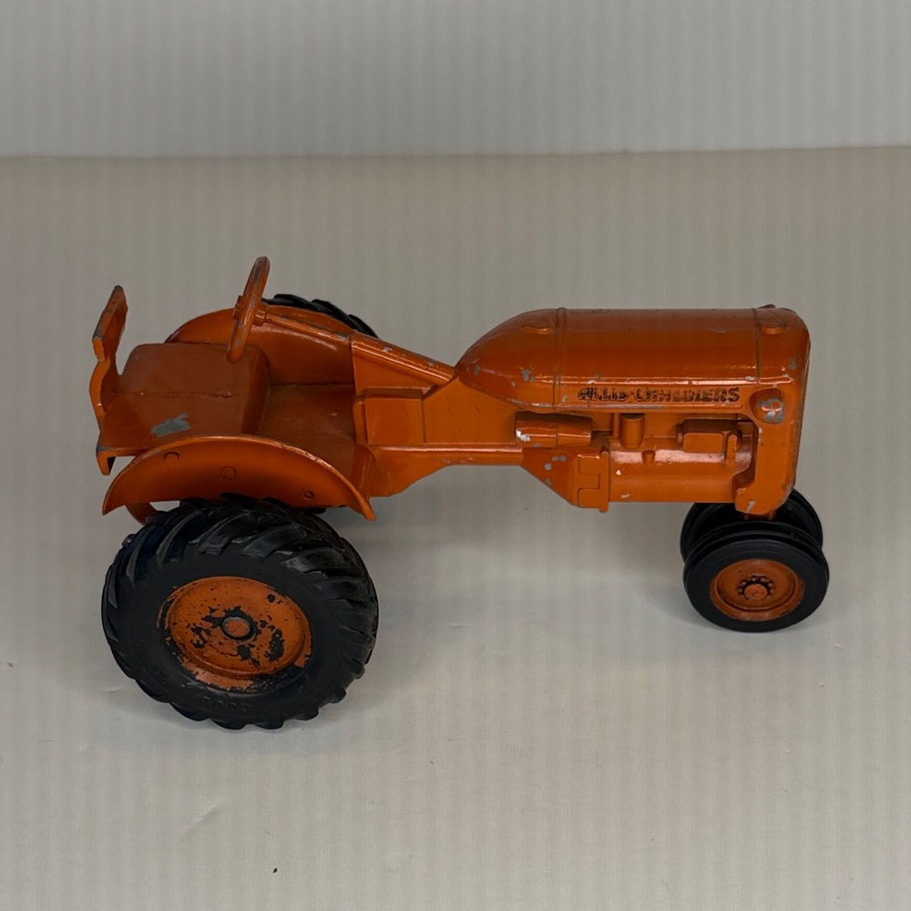 American Precision Allis Chalmers 1/12th c tractor